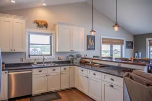 N8432 Lookout Point Ct, New Lisbon, WI 53950 - Photo 6