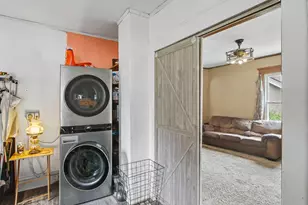 213 W Marion St, Portage, WI 53901 - Photo 8