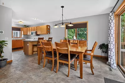 717 Diving Hawk Trail, Madison, WI 53713 - Photo 6