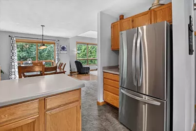 717 Diving Hawk Trail, Madison, WI 53713 - Photo 14