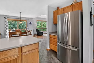 717 Diving Hawk Trail, Madison, WI 53713 - Photo 14