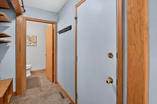 717 Diving Hawk Trail, Madison, WI 53713 - Photo 18