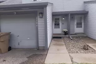2104 Pike Dr, Madison, WI 53713 - Photo 4