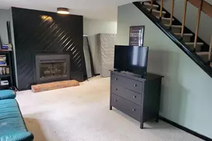 2104 Pike Dr, Madison, WI 53713 - Photo 12