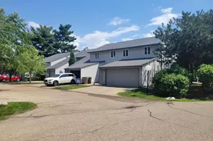 2104 Pike Dr, Madison, WI 53713 - Photo 26
