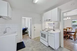54 S Bryan St, Madison, WI 53714 - Photo 18