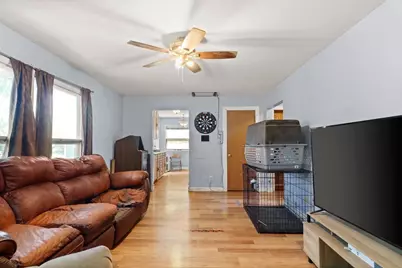 613 Memphis Avenue, Madison, WI 53714 - Photo 2