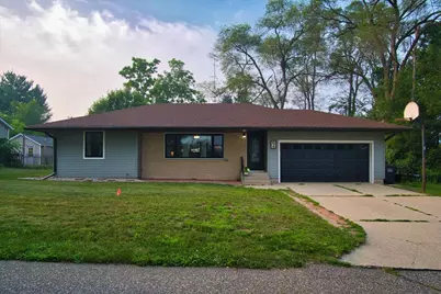214 Breezy Point Drive, Pardeeville, WI 53954 - Photo 1