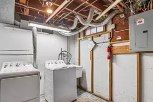 5509 Dahlen Dr, Madison, WI 53705 - Photo 36