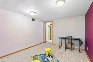 5509 Dahlen Dr, Madison, WI 53705 - Photo 28