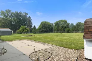 N7619 Carimaunee Dr, Portage, WI 53901 - Photo 38