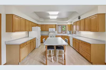 310 N High Point Road, Madison, WI 53717 - Photo 14