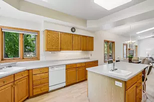 310 N High Point Rd, Madison, WI 53717 - Photo 20
