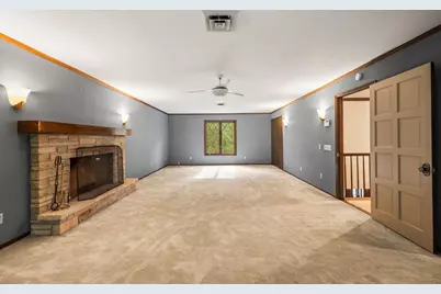 W9236 Highway 18, Cambridge, WI 53523 - Photo 28