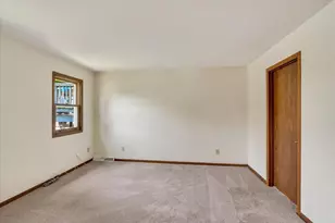 1 Georgetown Dr, Madison, WI 53719 - Photo 20