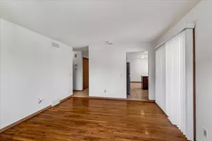 1 Georgetown Dr, Madison, WI 53719 - Photo 16