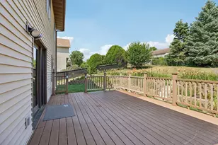 903 N Division St, Waunakee, WI 53597 - Photo 38
