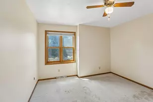903 N Division St, Waunakee, WI 53597 - Photo 26