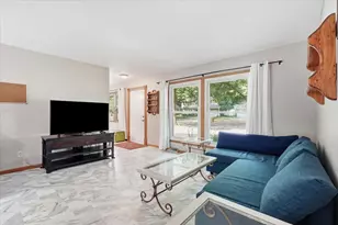 2209 Prairie Rd, Madison, WI 53711 - Photo 8