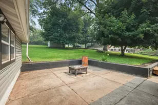 W8372 Crawford Rd, Portage, WI 53901 - Photo 8