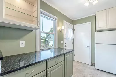 3438 Hargrove Street, Madison, WI 53714 - Photo 10