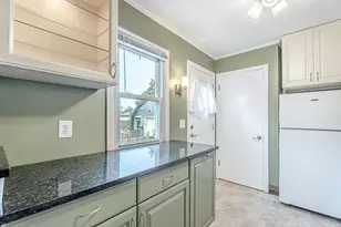 3438 Hargrove St, Madison, WI 53714 - Photo 10
