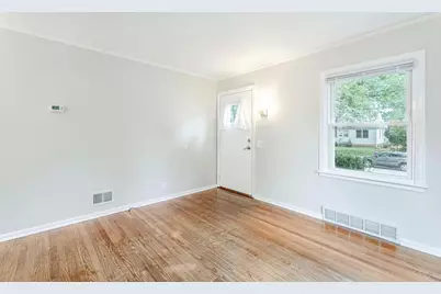 3438 Hargrove Street, Madison, WI 53714 - Photo 6