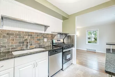 3438 Hargrove Street, Madison, WI 53714 - Photo 12