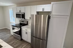2032 Portland Ave, Beloit, WI 53511 - Photo 12