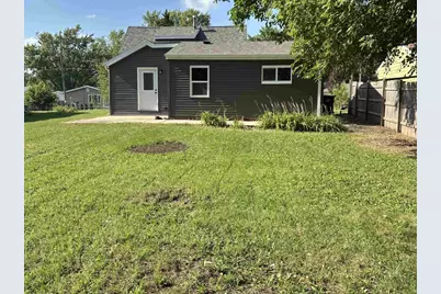 2032 Portland Avenue, Beloit, WI 53511 - Photo 6
