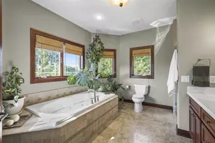 1314 Hanover Ct, Waunakee, WI 53597 - Photo 20