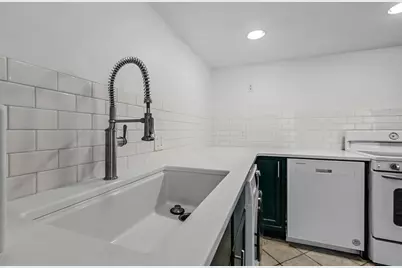 123 N Blount Street #102, Madison, WI 53703 - Photo 14