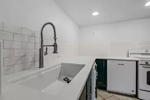 123 N Blount St, Madison, WI 53703 - Photo 14