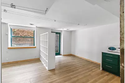 123 N Blount Street #102, Madison, WI 53703 - Photo 2