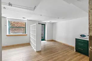 123 N Blount St, Madison, WI 53703 - Photo 2