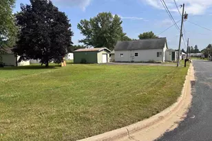 620 Elizabeth St, Linden, WI 53553 - Photo 2