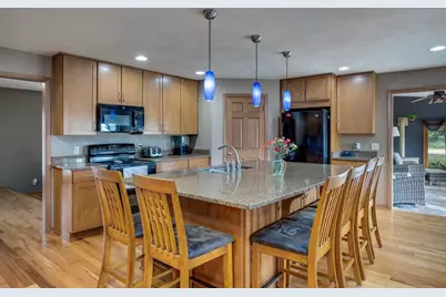 700 McMillen Street, Fort Atkinson, WI 53538 - Photo 4