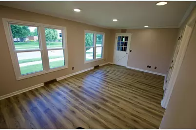 123 N Jackson Street, Janesville, WI 53548 - Photo 18