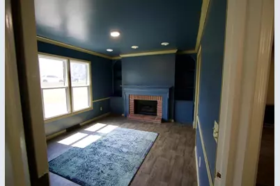 123 N Jackson Street, Janesville, WI 53548 - Photo 6
