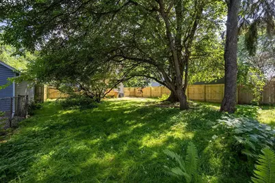 2610 Moland Street, Madison, WI 53704 - Photo 32