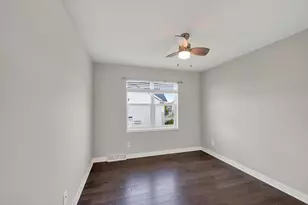 725 Quiet Pond Dr, Madison, WI 53593 - Photo 18