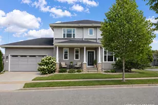 725 Quiet Pond Dr, Madison, WI 53593 - Photo 1
