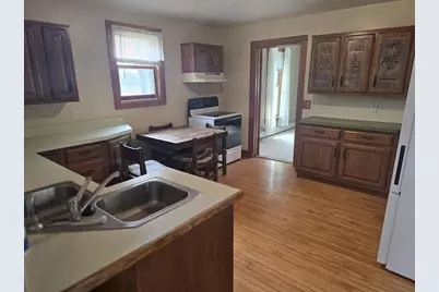 714 Ridge Street, Mineral Point, WI 53565 - Photo 4