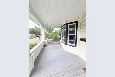 240 N Bridge Street, Markesan, WI 53946 - Photo 4