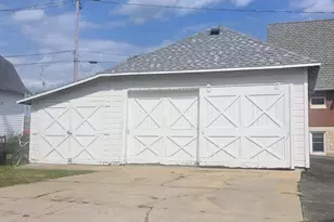 240 North Bridge St, Markesan, WI 53946 - Photo 8