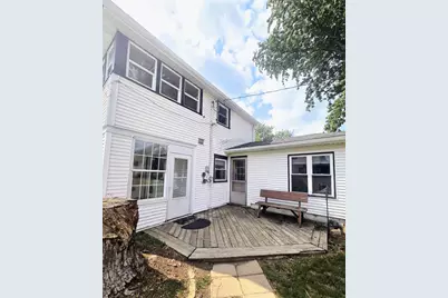 240 N Bridge Street, Markesan, WI 53946 - Photo 6