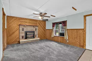N4049 Golf Ln, Brodhead, WI 53520 - Photo 8