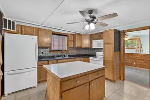 N4049 Golf Ln, Brodhead, WI 53520 - Photo 12
