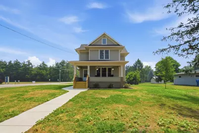 102 E 3rd Avenue, Brodhead, WI 53520 - Photo 2