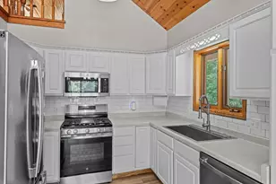 S182 State Road 33 Rd, Wonewoc, WI 53968 - Photo 16